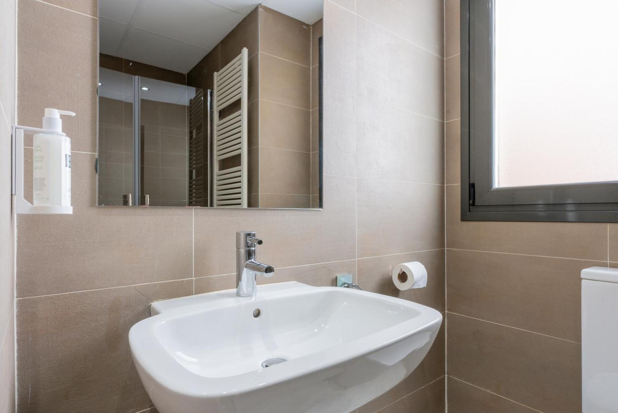Smartr Madrid Las Ventas Стая снимка